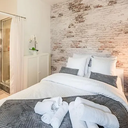 L'elegant-parking Prive-10min Strasbourg-nbsimmo アパート *